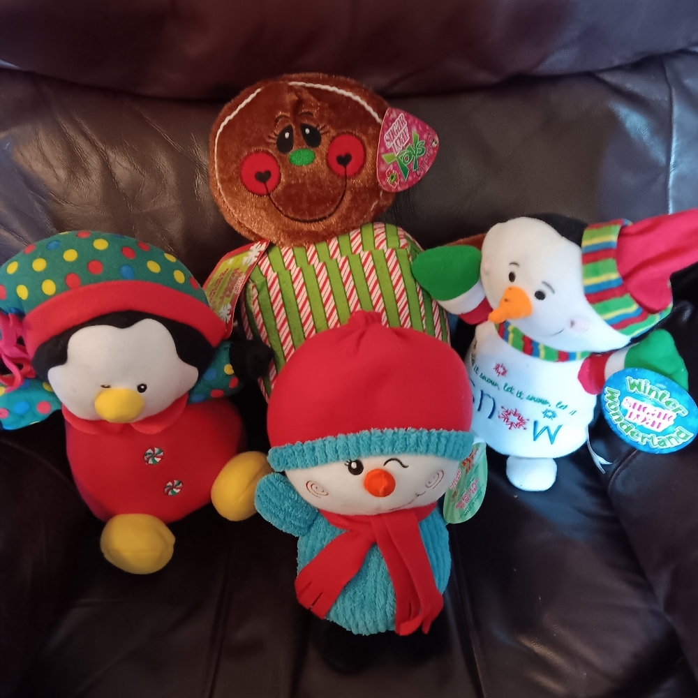 Set of 4 Christmas Plush still with tags